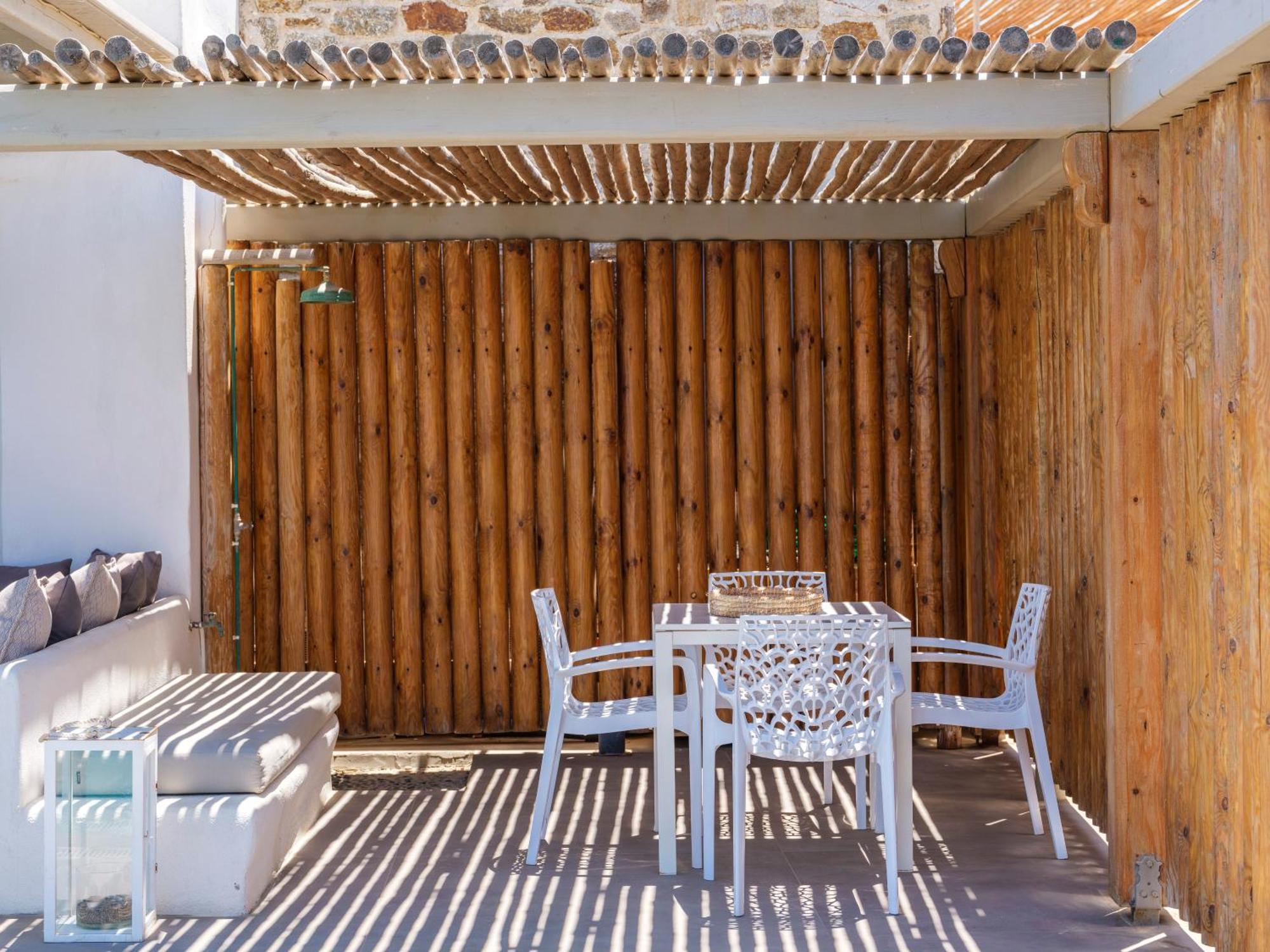 Sundance Suites Mykonos Merchia Beach Exterior photo