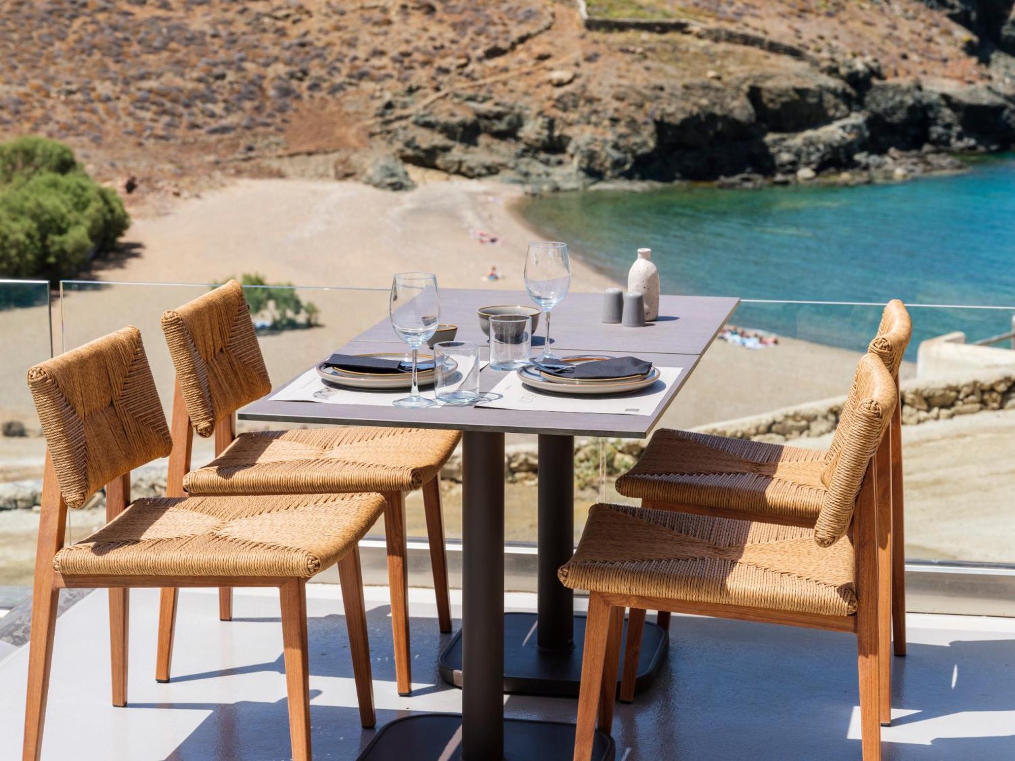 Sundance Suites Mykonos Merchia Beach Exterior photo