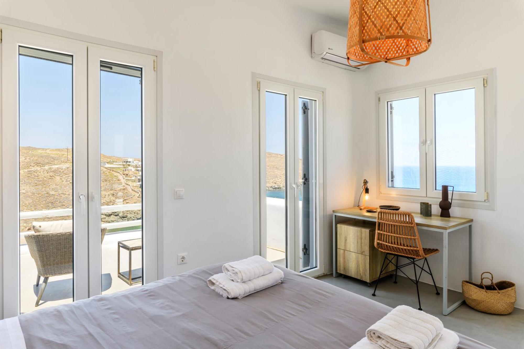 Sundance Suites Mykonos Merchia Beach Exterior photo