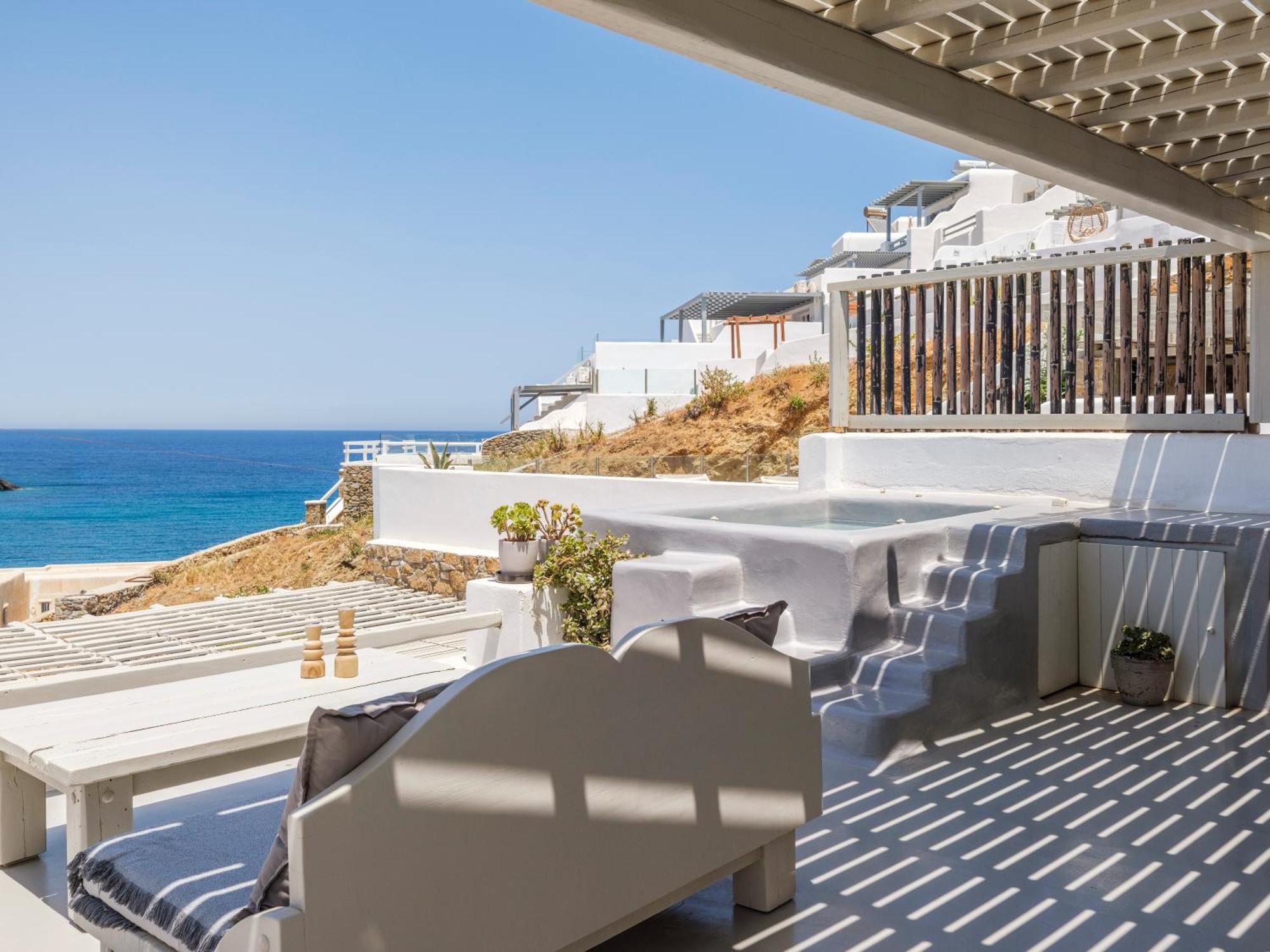 Sundance Suites Mykonos Merchia Beach Exterior photo
